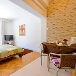 Apartament Milic *